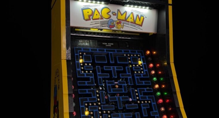 BrickBooster LED lighting Kit For 10323 LEGO Pac-Man Arcade Set